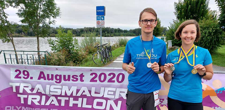 Triathlon 2020 im Badesee Traismauer.Martin und Jasmine für TRI4YOU